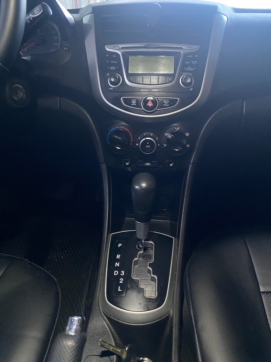 ПРОДАМ HYUNDAI SOLARIS
2013 ГОДА АКПП
Пробег (8)