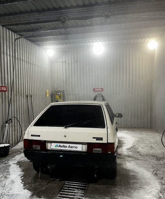 Ваз 2109 
1989г 
1.3 карб (2)