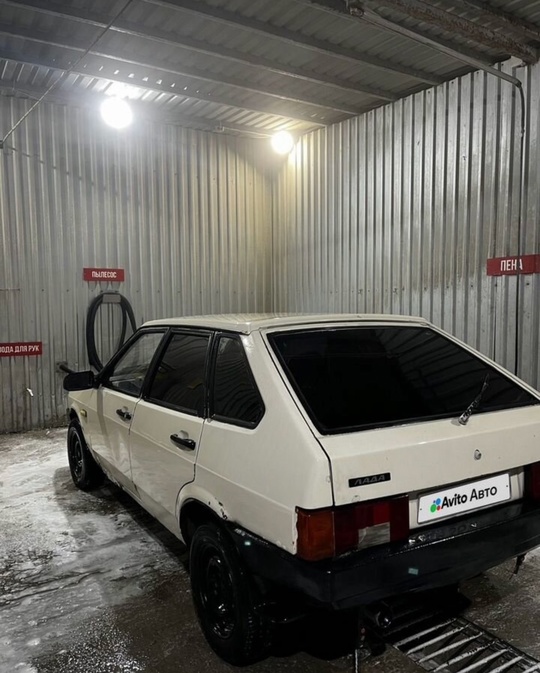 Ваз 2109 
1989г 
1.3 карб (3)