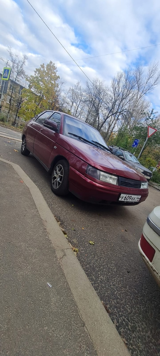 Продам ваз 2112, 2003год машина (3)