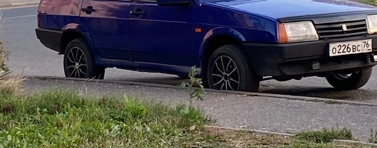 Продам ваз 2110, мотор хороший (5)