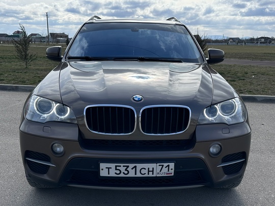 BMW X5 3 л. дизель (2)