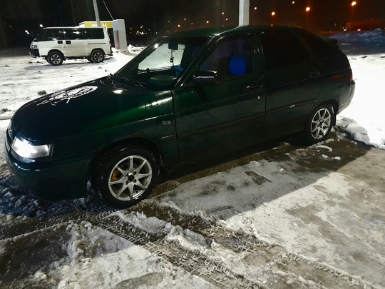 Автомобиль: 2112
Город осмотра: ярославаль 
Год: (8)