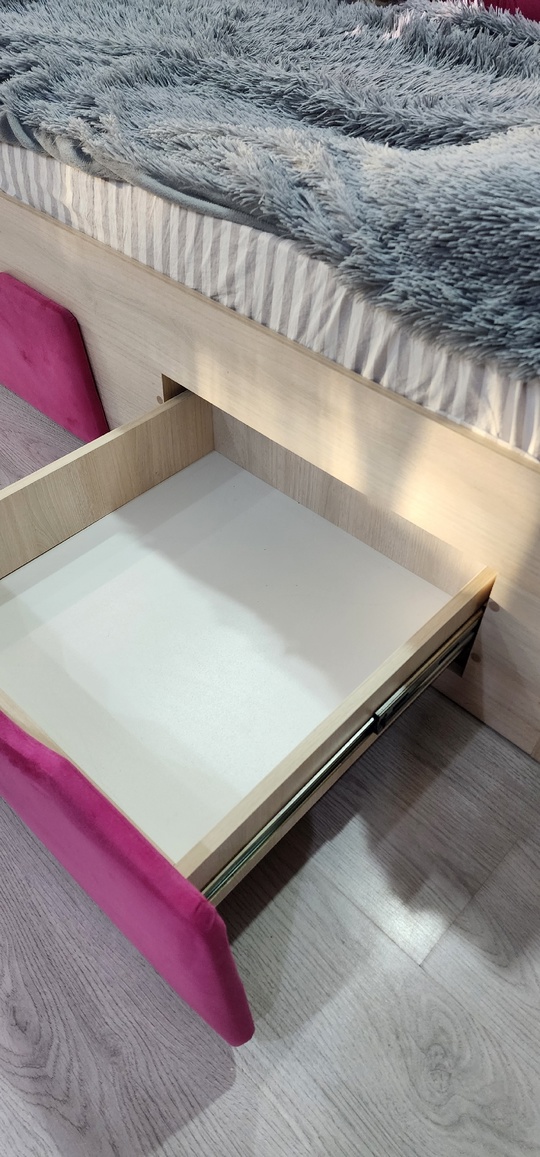Продам кровати,190и160, ЦЕНА СНИЖЕНА!по 18000₽в (1)