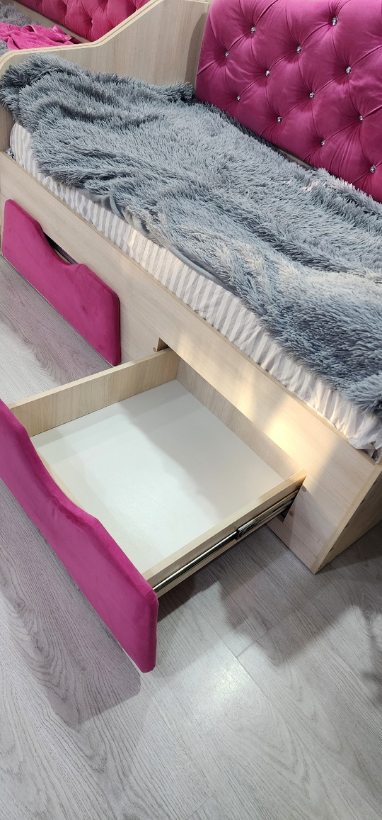 Продам кровати,190и160, ЦЕНА СНИЖЕНА!по 18000₽в (2)