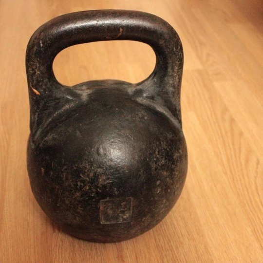 Продам гири СССР, дорого
есть 16,