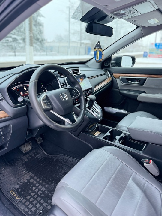 Продам HONDA CR-V
Год выпуска 2020
1.5 (7)