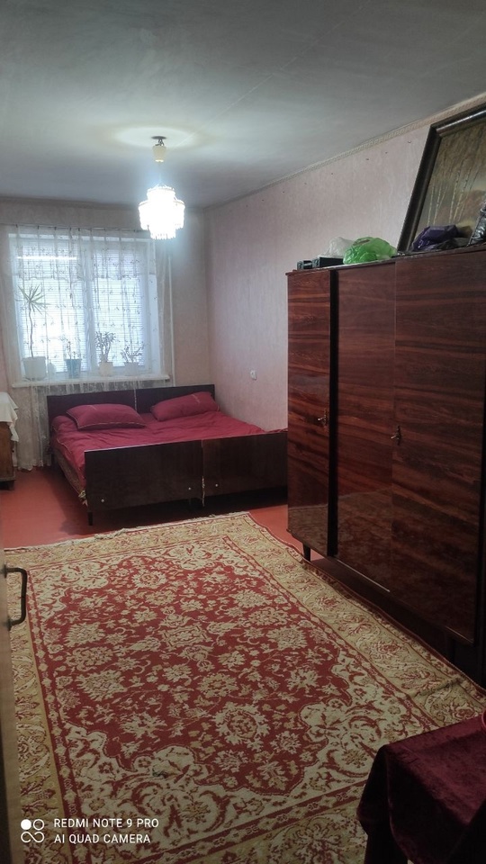 Продам!
г. Луганск, 200 метров Центральный