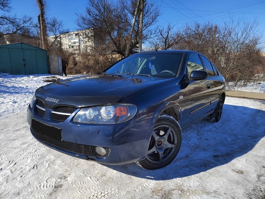 Продам Nissan Almera n16 хетчбэк. (7)