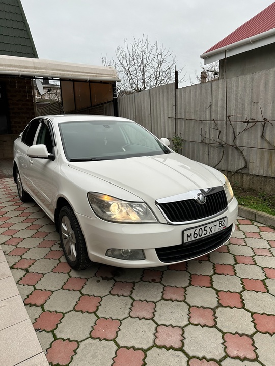 1 120 000 Автомобиль в (2)
