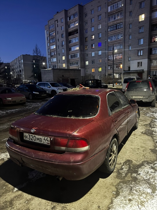 Мазда 626 2.0 механика. 

53 (4)
