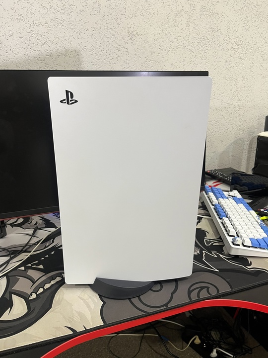 Продам ps5 (идеал) 
Даю 3 (4)