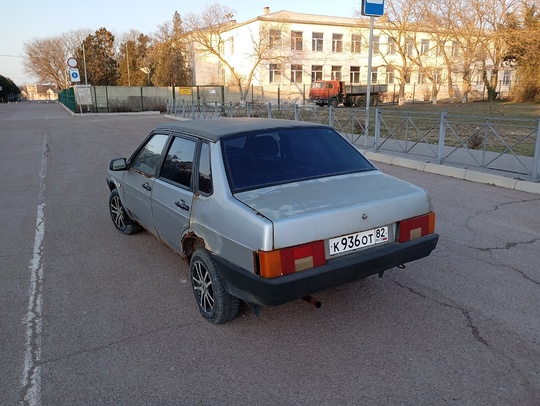 Продам ВАЗ 21099 2001года.По тех (3)