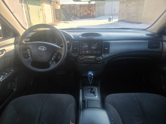 Продам Kia Magentis 2008год 2.7 (6)