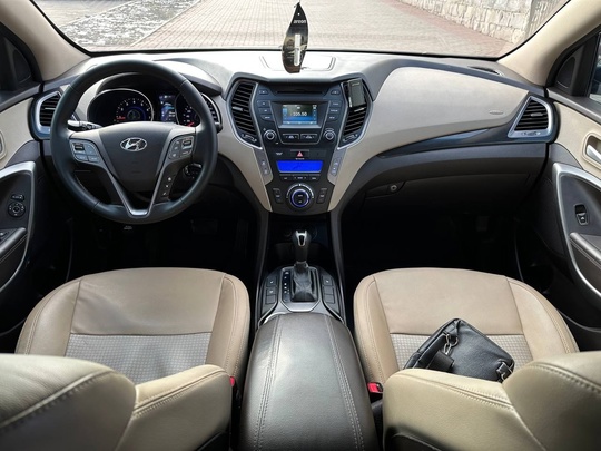 Продам-Hyundai Santa Fe|156 700 км
2014г (6)