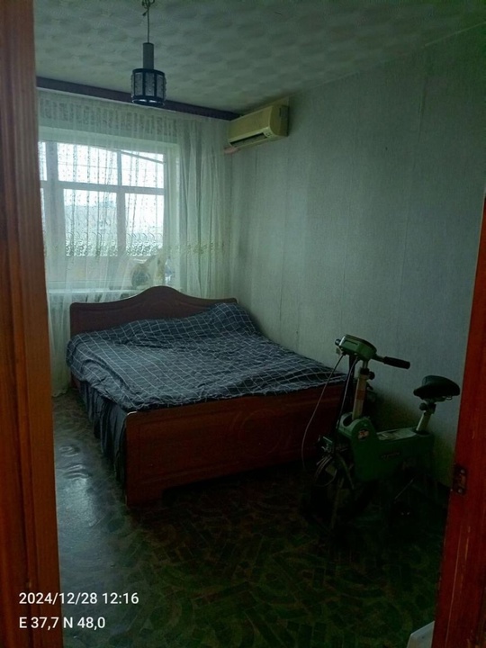 Продается 3 - х комнатная (3)