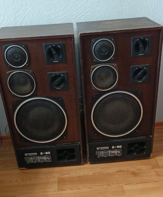 ПРОДАМ
колонки s90 + телевизоры + (5)