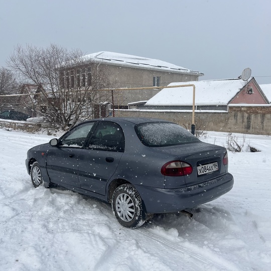 Продам ланос в хорошем состоянии (4)
