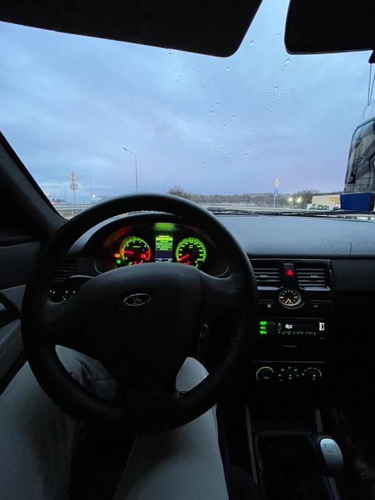 Продам приору 13 год, 4 (7)