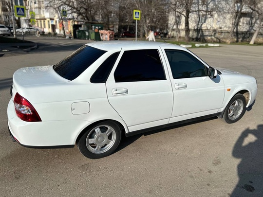 Приора в идеальном состоянии 
Ни (3)