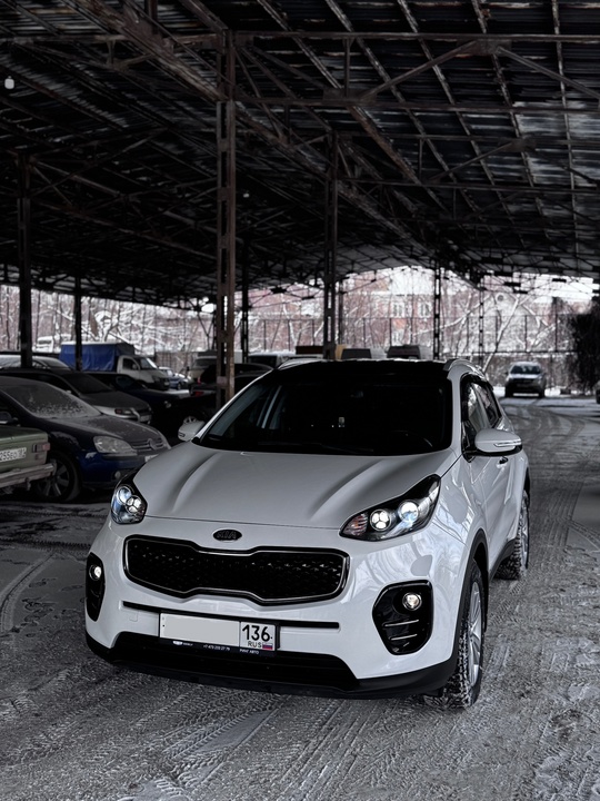 Продам Kia Sportage 2016, в (2)