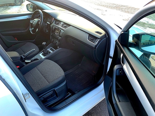 Продам Skoda Octavia A7 2014 (7)