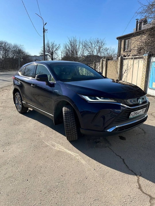 ПРОДАМ Автомобиль Toyta Venza 2021 (2)
