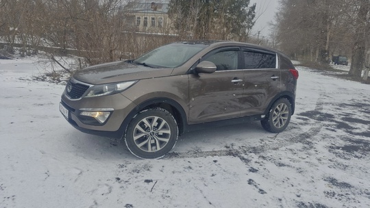 Продам Kia Sportage 2015г .
Обьем (4)