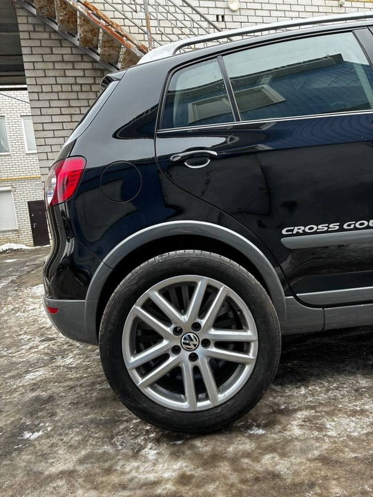 Г . Луганск
Volkswagen Golf plus (3)