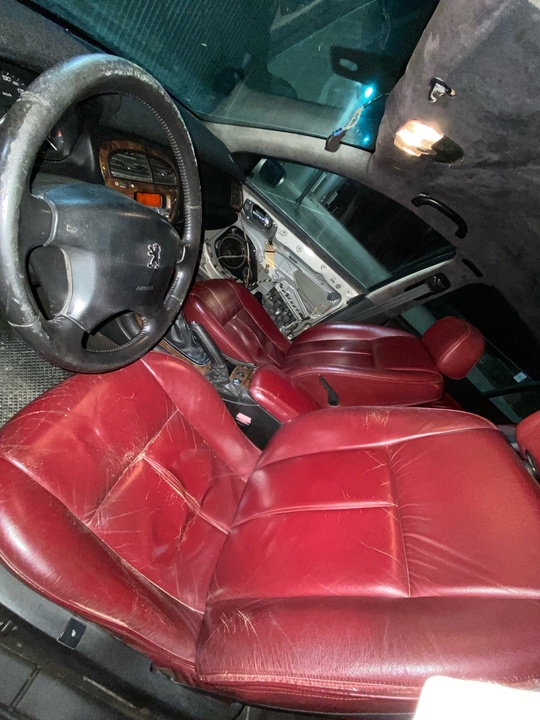 Продам 260к, очень хороший торг (4)