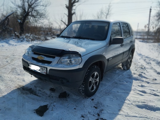 Продам Chevrolet Niva 1.7л. 2012 (1)