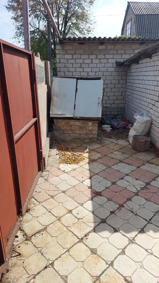 Продам дом и земельный участок