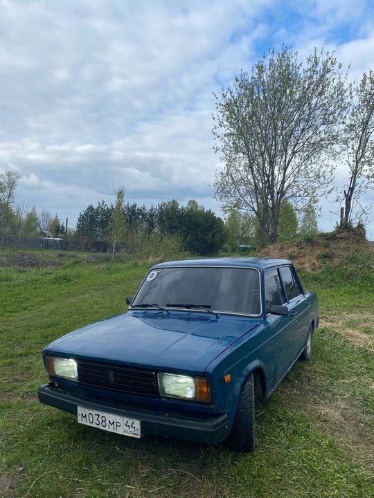 Ваз 2105 
2004 год 
Карб