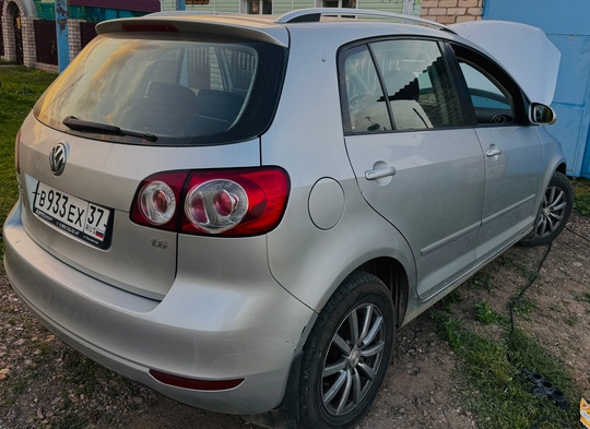 Продам авто 2013 года 750