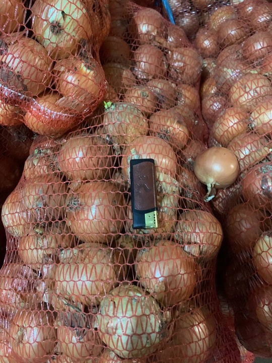 Продам лук 33р/кг от 500кг.