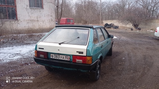 Продам 2109 
1999 г карб

65 (3)