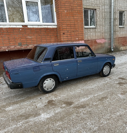 Продам Ваз 2107. 2006 год
Двигатель (1)