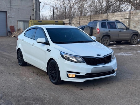 Продам!
KIA RIO  Киа Рио (1)