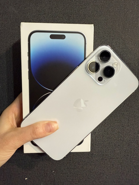 Продам IPhone 14 Pro Max