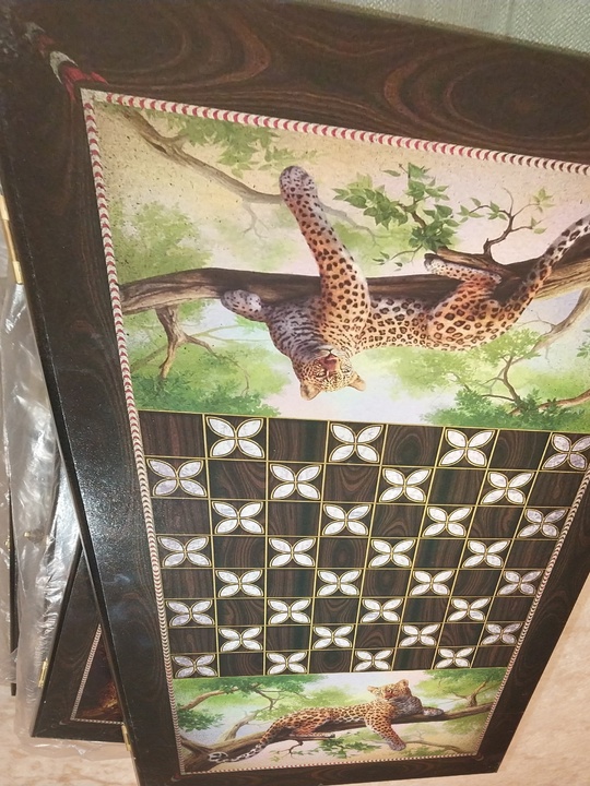 Нарды новые, в целофане40×40 см (4)
