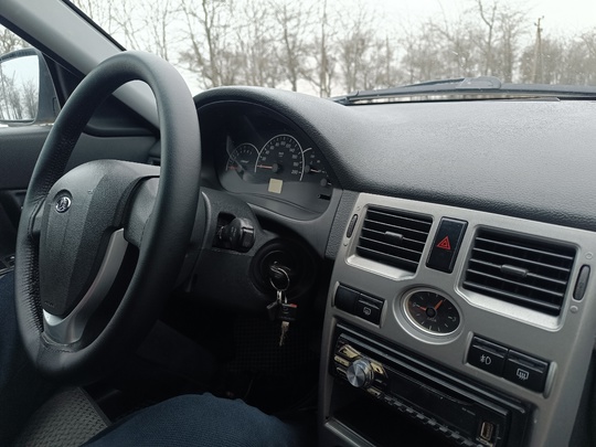 Продам приору 2012 г. 
555000₽
Мотoр (5)