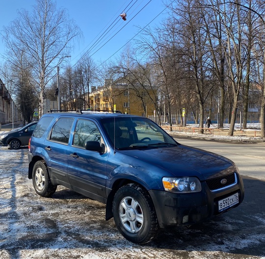 Форд Эскейп 
2003 год
3.0 автомат