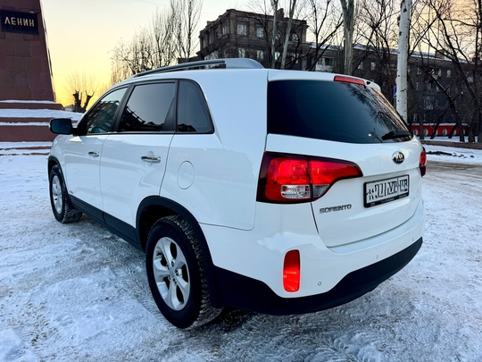 Продам KIA Sorento || 2,4 (4)