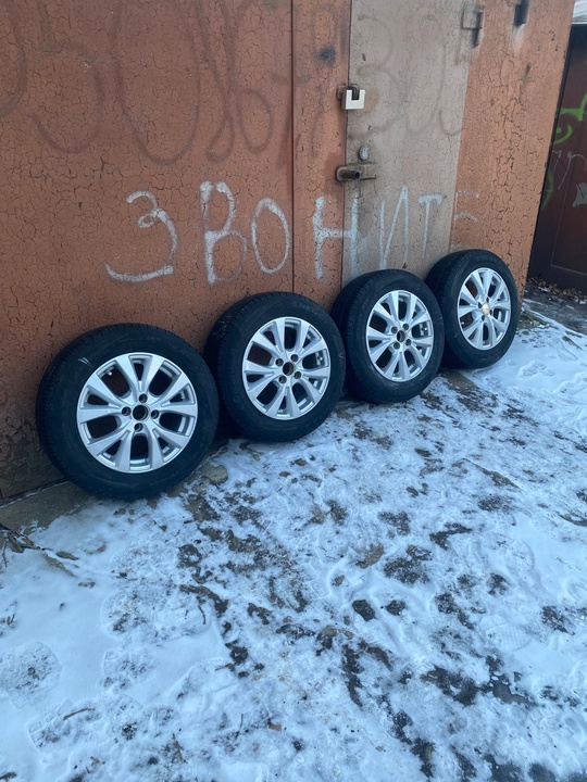 Продам: Колеса летние R-15 для
