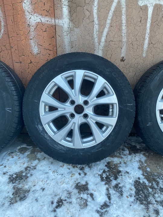 Продам: Колеса летние R-15 для (4)