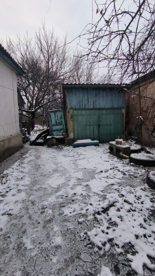 ПРОДАМ ДОМ. 
Жовтневый район, 
М.