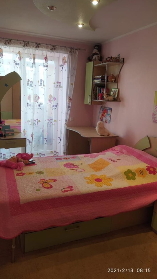Продается 4 - х комнатная (3)