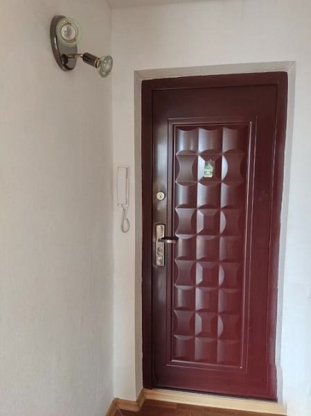 Продается 1 комнатная квартира, ул. (3)