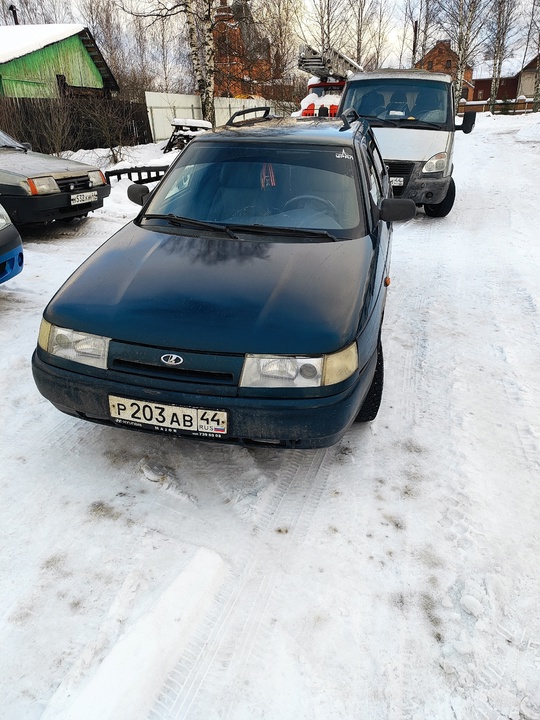 Продам 2111 2007г.в без гура. (2)