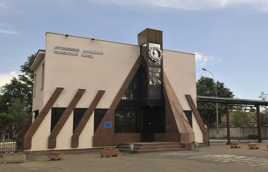 Производственному предприятию необходим бухгалтер по